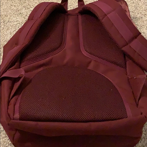 NWOT LARGE Hershel Backpack - Picture 11 of 12